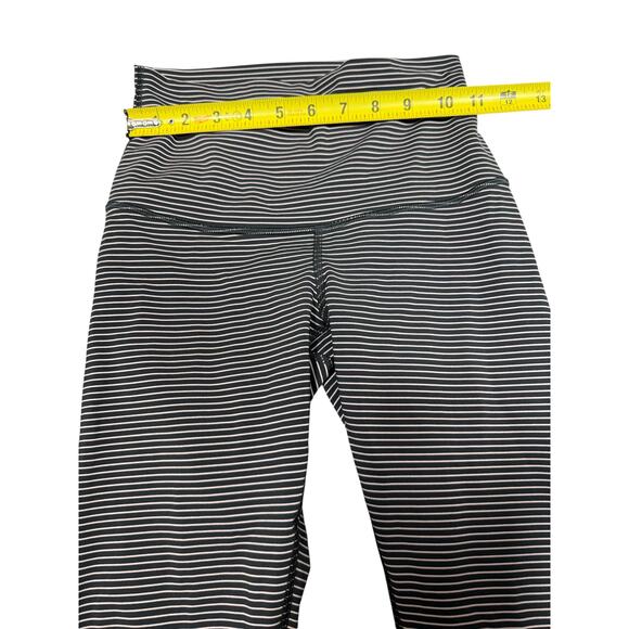 Lululemon Wunder Under Crop Mesh Stripe Leggings | Size 6 (Est.) - Picture 3 of 5